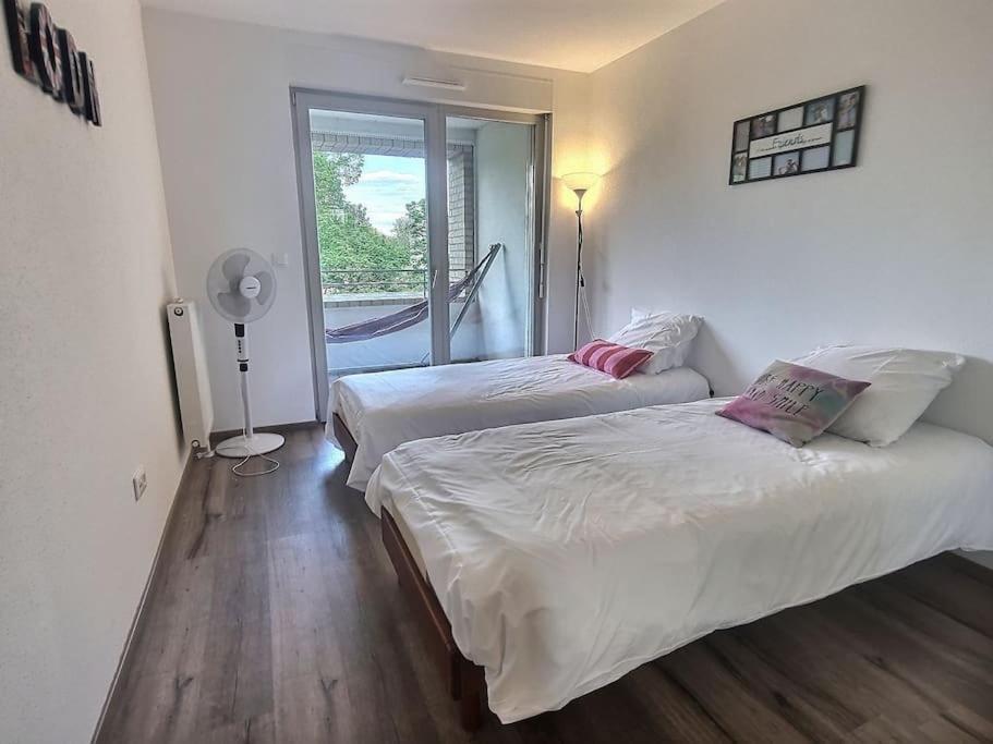 Superbe Appartement Avec 2 Balcons - Vue Sur La Cathedrale Environ 15 Min En Tram Strasbourg Exterior foto